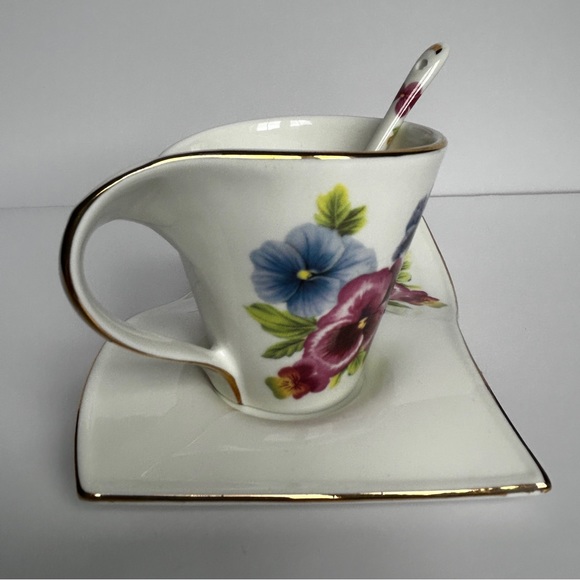 Adeline Fine Porcelain Tea Cup and Saucer Set Pink and Blue Pansy Gold Trim - Picture 4 of 14